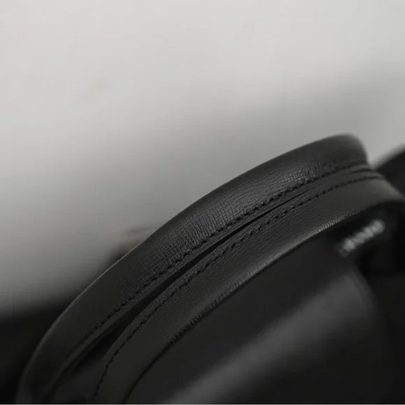 Women‘s Longchamp Tote Bag - Picture 4 of 8